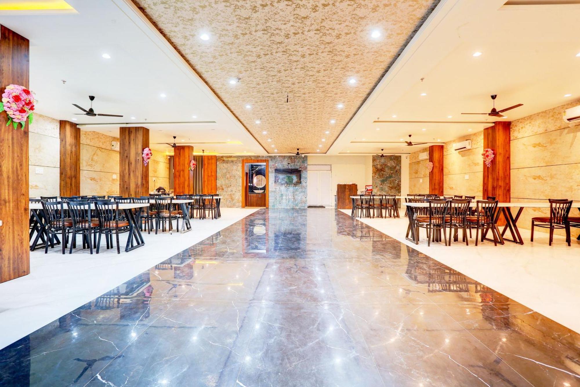 Hotel O Dev Paradise Gokul Bagian luar foto