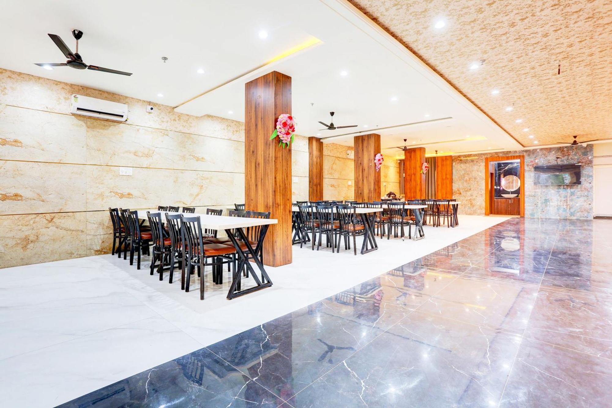 Hotel O Dev Paradise Gokul Bagian luar foto